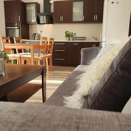 Mieszkanie z ogrodem i parkingiem - Gdansk Poludnie Gdańsk