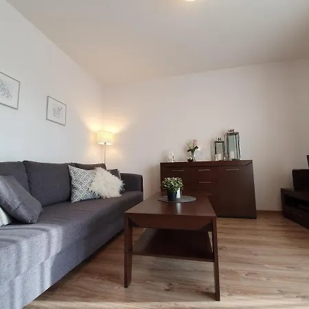 Mieszkanie Z Ogrodem I Parkingiem - Gdansk Poludnie Apartment *